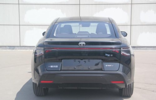 丰田bz3出租版与私家车的区别？