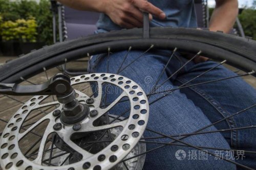 自行车刹不住和车胎有关系吗? 自行车刹不住和车胎有关系吗?