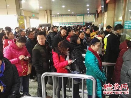 郑州汽车站买票流程？