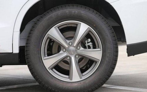 17寸suv轮胎大横评？