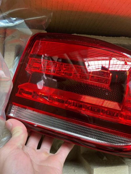 大众途观尾灯拆装方法? 大众途观尾灯拆装方法?