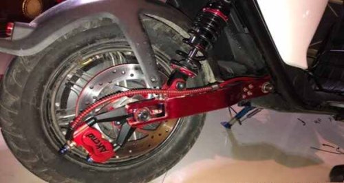 电动车前刹泵不回弹解决方法? 电动车前刹泵不回弹解决方法?