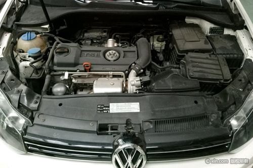 高尔夫614t曲位传感器什么位置? 高尔夫614t曲位传感器什么位置?