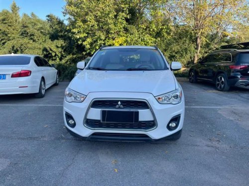 10年三菱劲炫二手车? 10年三菱劲炫二手车?