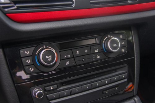 2023宝马x1空调怎么用？