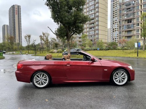 宝马3系的有敞篷车吗？