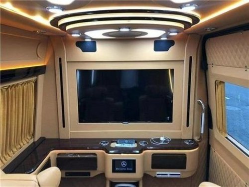 奔驰斯宾特加长版2023款落地价？