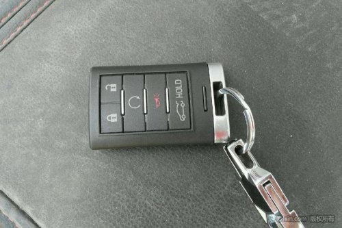 凯迪拉克遥控器怎么用？