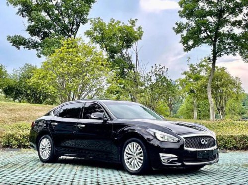 英菲尼迪q70l多少钱2.5 英菲尼迪q70l多少钱2.5