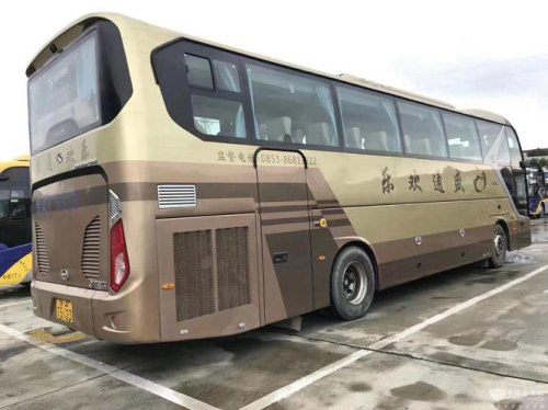 大巴车品牌和型号对价格的影响