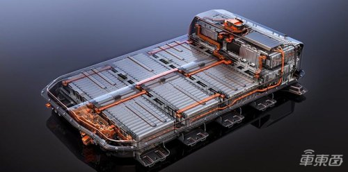 特斯拉modely电池是三元锂电池吗？
