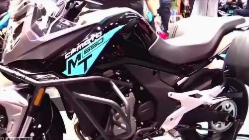 川崎650和春风650发动机通用吗？