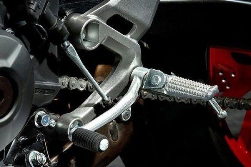 摩托车快速换挡是什么意思? 摩托车快速换挡是什么意思?