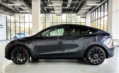 model y 高性能版最快速度？