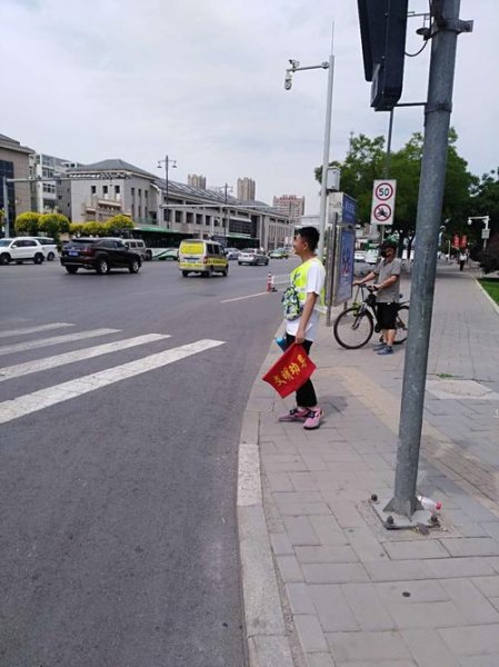 学驾照站岗是怎样一种体验? 学驾照站岗是怎样一种体验?