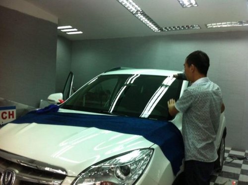 提新车4S店车膜还没贴怎么办？