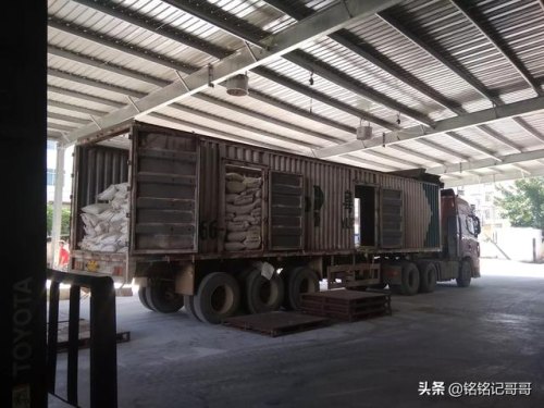 客运站大巴司机工作怎么样?一般年龄和驾龄多少才能从事? 客运站大巴司机工作怎么样?一般年龄和驾龄多少才能从事?