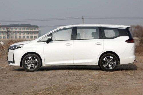 6座车好还是七座车好？