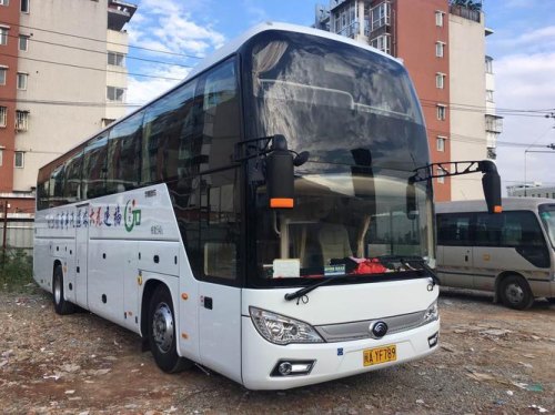 宇通最新款大巴56座有多大马力？