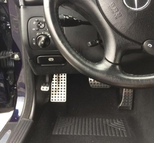 奔驰e300l油门踩着重怎么调? 奔驰e300l油门踩着重怎么调?