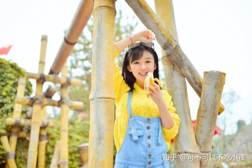 有哪些网红你亲眼看着变成了明星？