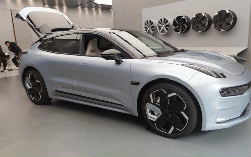 极氪001千里续航值得买吗？