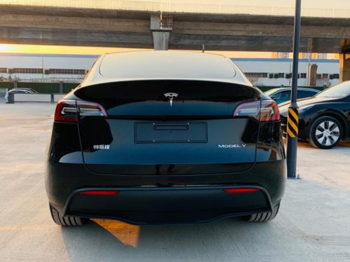 model x和model y车尾区别? model x和model y车尾区别?