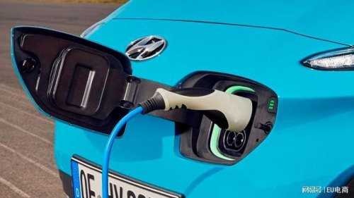 燃油车加油，电动汽车充的是电，为什么买油车的一些客户不关注油箱的大小，而购电动汽车的客户会关注电池的续航呢？