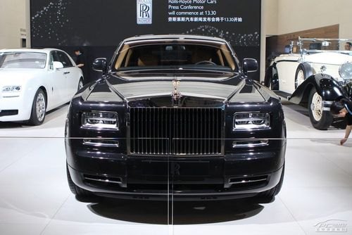 双r劳斯莱斯最低多少？