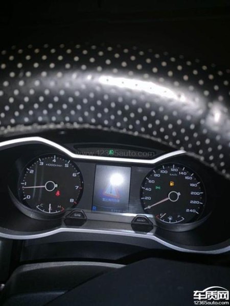 吉利第四代帝豪雷达故障怎么修？