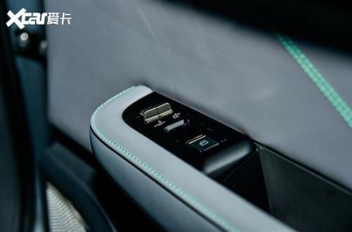 极氪001如何启动和熄火？