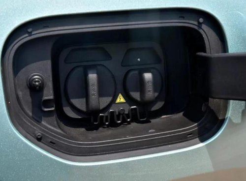 深蓝s7增程版是快充吗？