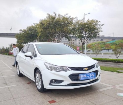 雪佛兰科鲁兹自动挡的多少价位合适? 雪佛兰科鲁兹自动挡的多少价位合适?