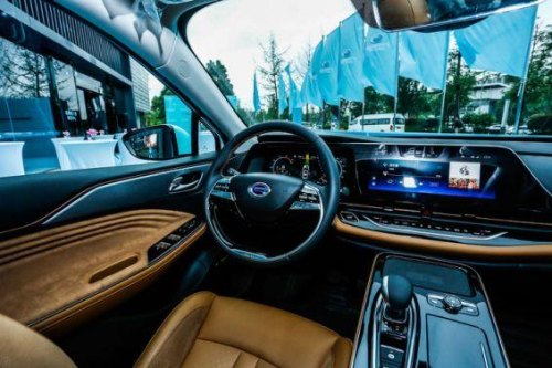 广汽传祺aios落地多少？