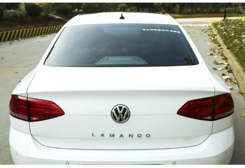 凌渡字母车标的区别？