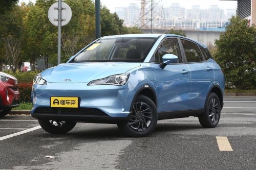 2022哪吒v400真实续航？