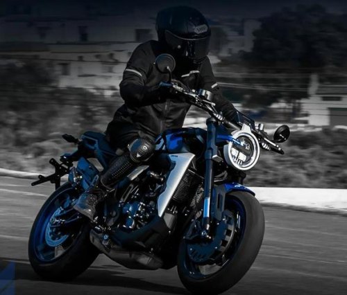 预算一万元左右，有什么大排量街车值得推荐？