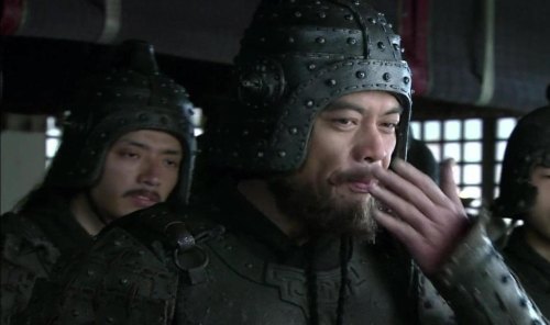 三国魏延也算悍将,却感觉被诸葛亮打压,现实职场中存在这种现象吗?为什么? 三国魏延也算悍将,却感觉被诸葛亮打压,现实职场中存在这种现象吗?为什么?