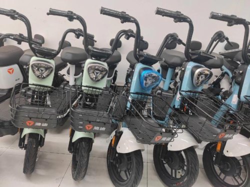 雅迪在售车型？