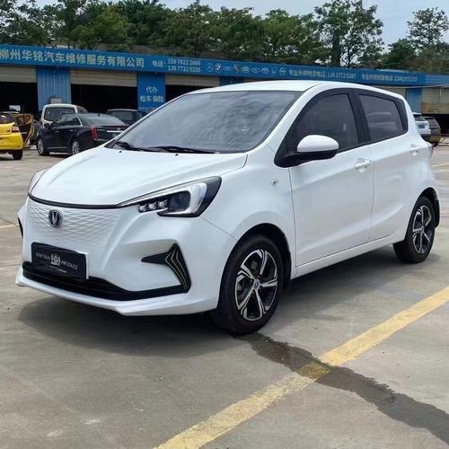 长安奔奔新能源电动汽车落地价？