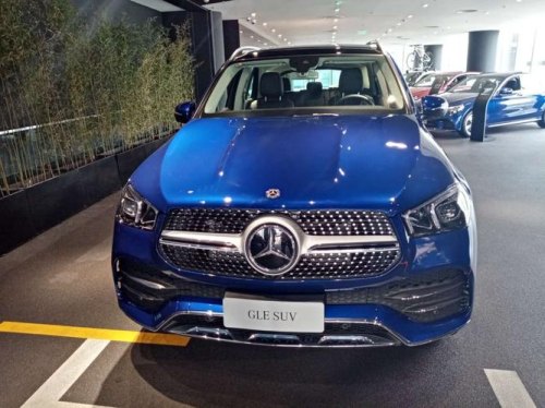 奔驰20款gle和宝马19款x5怎么选?资金80万左右,年龄33岁考虑开出去有面? 奔驰20款gle和宝马19款x5怎么选?资金80万左右,年龄33岁考虑开出去有面?