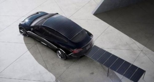 新款特斯拉model3有太阳能板吗？