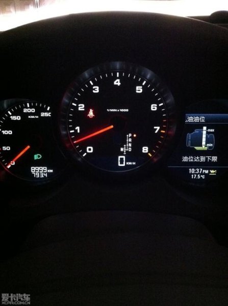 卡宴s加满油可以跑多远？