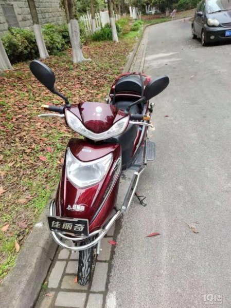 一般二手电动车要多少钱？