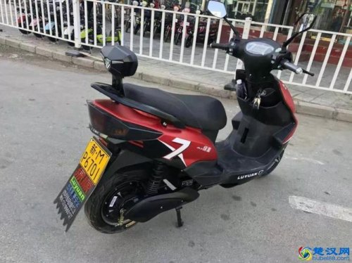 三条竖杠是什么牌子电动车? 三条竖杠是什么牌子电动车?