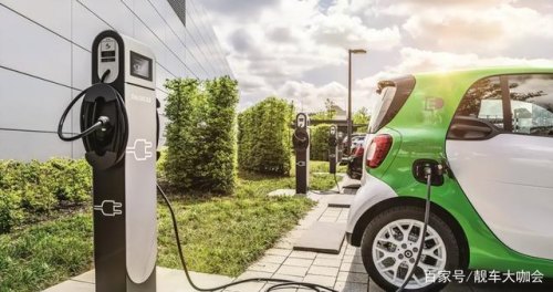 为什么现在国内的电动汽车层出不穷，品牌如雨后春笋般破土而出？