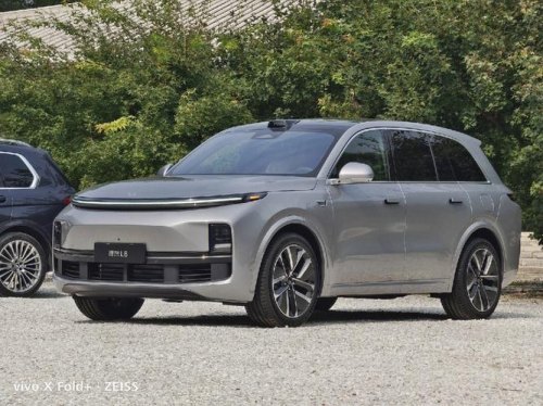 理想l8最佳配色方案？