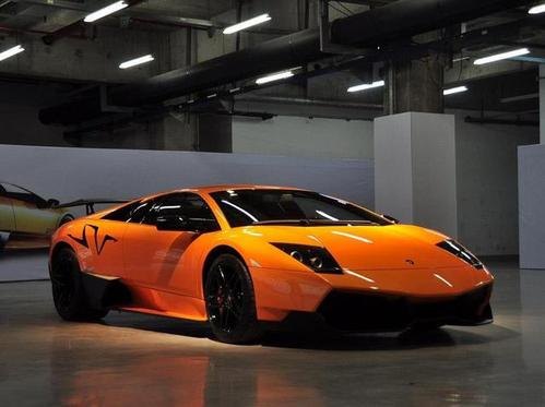 兰博基尼-蝙蝠跑车最贵的多少钱？