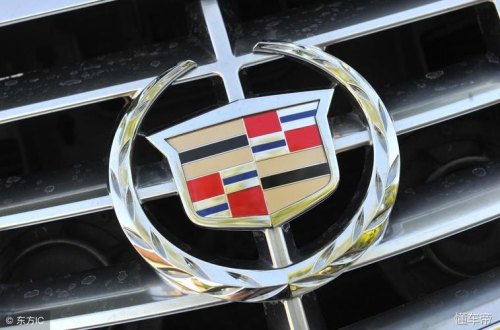 一个方块中间一条线是什么车？