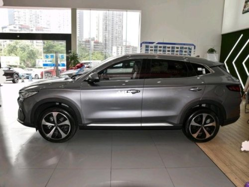 比亚迪宋plus首付五万月供多少? 比亚迪宋plus首付五万月供多少?